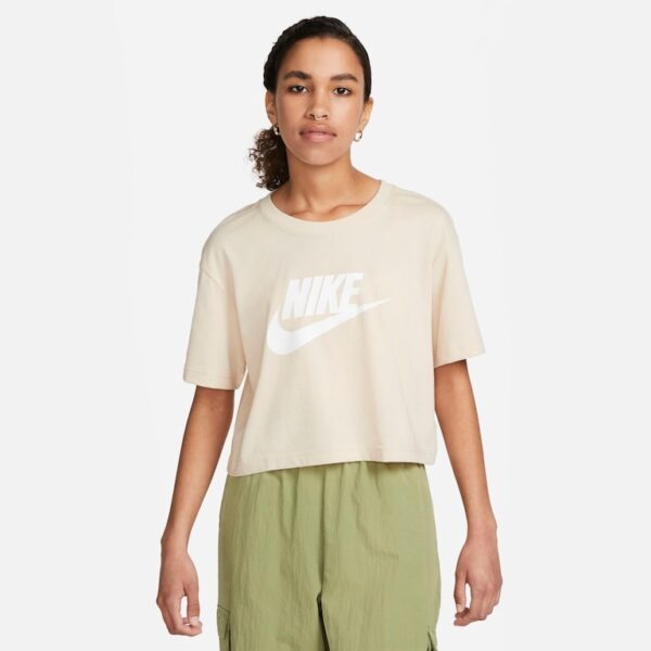 Camiseta Nike Sportwear Essential Beige