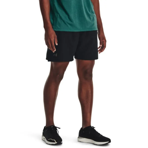 Short UA Launch Pro 7' Negro