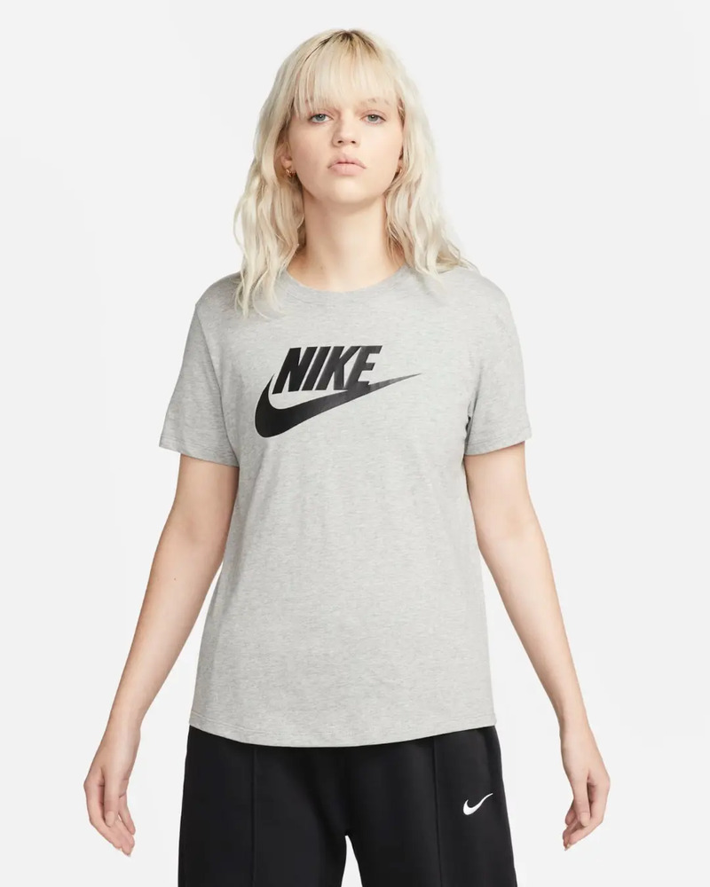 Remera Nike Sportswear Icon Futura - Mujer Gris Ceniza Logo M