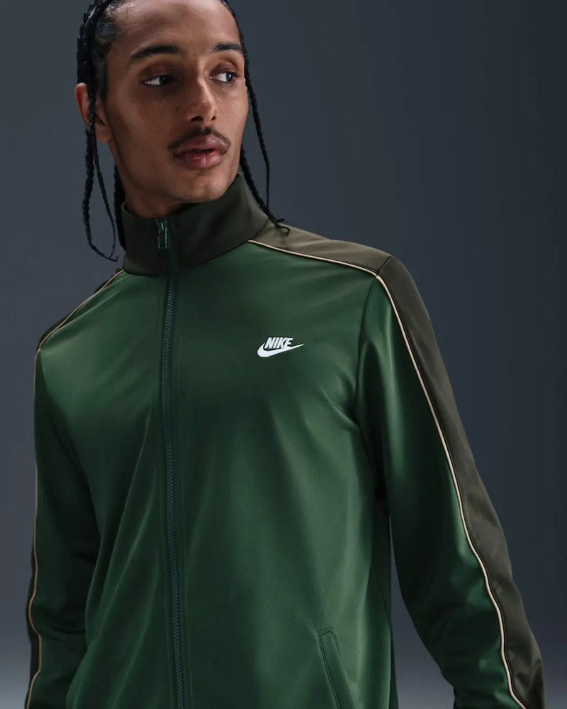 Conjunto Nike Club Suit - Hombre Verde Lisa L - Imagen 4
