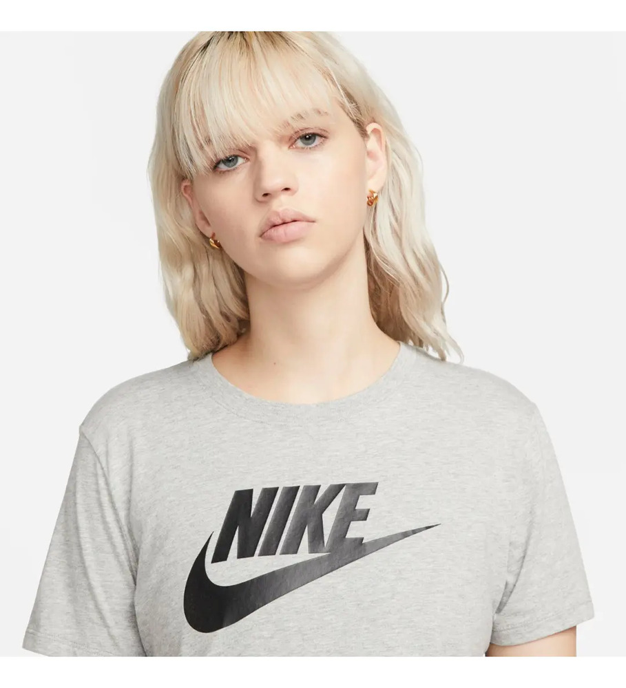 Remera Nike Sportswear Icon Futura - Mujer Gris Ceniza Logo M - Imagen 4
